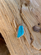 Load image into Gallery viewer, Kingman inlay Necklace