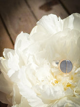 Load image into Gallery viewer, Oregon obsidian Heart Inlay Ring