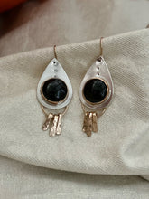Load image into Gallery viewer, Obsidian Earring