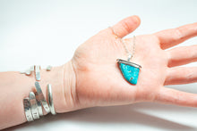 Load image into Gallery viewer, Turquoise Tooth Necklace No.7