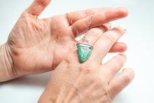 Load image into Gallery viewer, Turquoise Tooth Necklace No.10