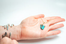 Load image into Gallery viewer, Turquoise Tooth Necklace No.11