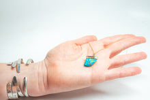 Load image into Gallery viewer, Turquoise Tooth Necklace No.11