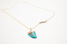Load image into Gallery viewer, Turquoise Tooth Necklace No.11