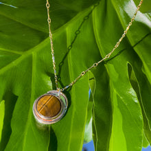 Load image into Gallery viewer, Year Of The Tiger Necklace No.1