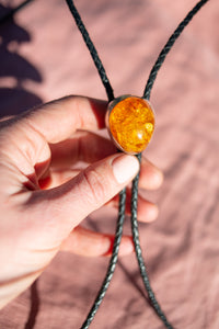 Amber Bolo