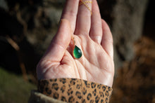 Load image into Gallery viewer, Divine necklace  No.4
