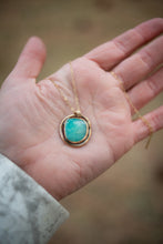 Load image into Gallery viewer, Chrysopras coin
