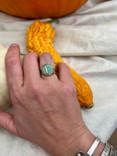 Load image into Gallery viewer, Heart Inlay Ring No.3
