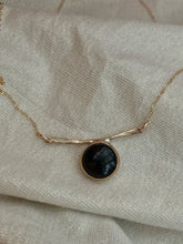 Load image into Gallery viewer, Obsidian Horizon Necklace
