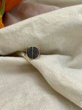 Load image into Gallery viewer, Heart Inlay Ring No.2
