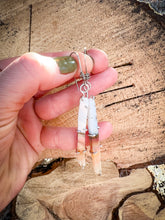 Load image into Gallery viewer, Stone Earring No.6
