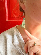 Load image into Gallery viewer, Stone Earring No.5
