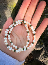 Load image into Gallery viewer, pearl &amp; Jade Birdie necklace

