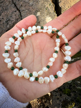 Load image into Gallery viewer, pearl &amp; Jade Birdie necklace
