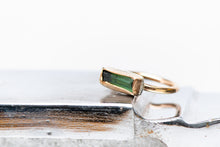 Load image into Gallery viewer, Green Tourmaline Ring
