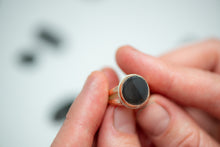 Load image into Gallery viewer, Mini Oval Heart Ring No.8
