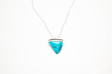 Load image into Gallery viewer, Turquoise Tooth Necklace No.1
