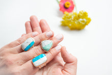 Load image into Gallery viewer, Twin Turquoise Cigar Ring No.1
