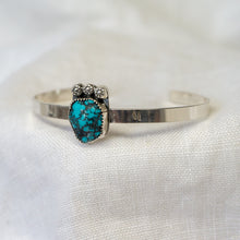 Load image into Gallery viewer, Turquoise Bracelet No.2
