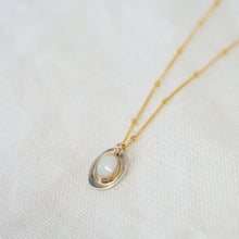 Load image into Gallery viewer, Opal Necklace No.3
