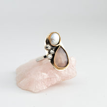 Load image into Gallery viewer, Soften, Rose Quartz &amp; Large Pearl Shield Ring
