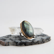 Load image into Gallery viewer, Large Statement Labradorite Ring
