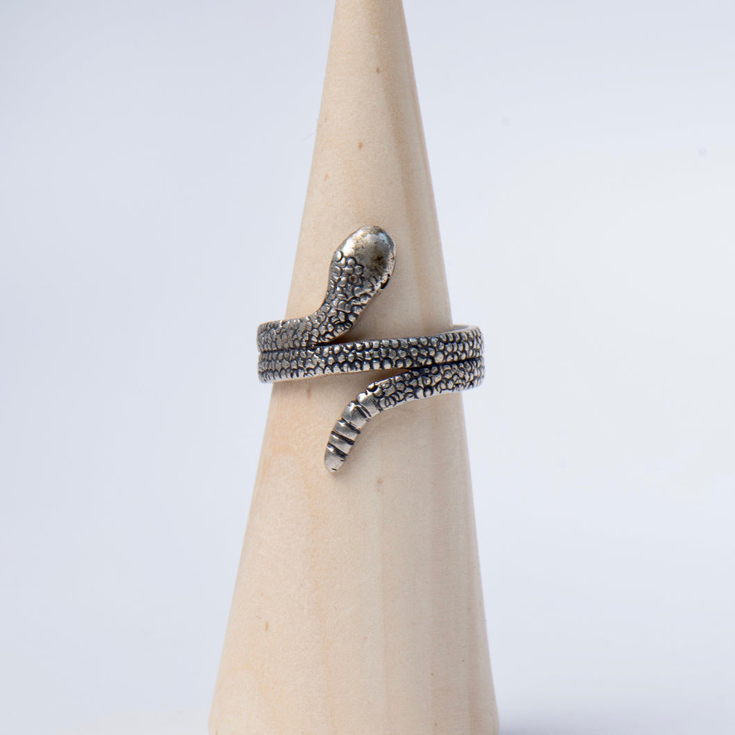 Serpent Ring