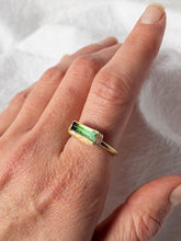 Load image into Gallery viewer, Green Tourmaline Ring
