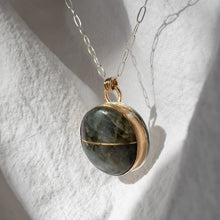Load image into Gallery viewer, Labradorite Necklace
