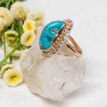 Load image into Gallery viewer, Turquoise &amp; Gold Ring No.2
