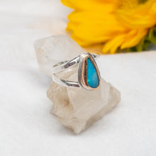 Load image into Gallery viewer, Turquoise &amp; 14k Gold Ring No.1
