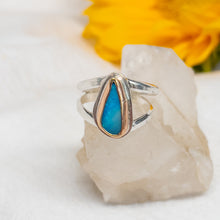 Load image into Gallery viewer, Turquoise &amp; 14k Gold Ring No.1
