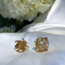 Load image into Gallery viewer, Sunstone Earrings No.1
