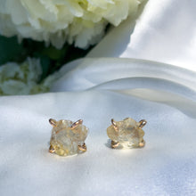 Load image into Gallery viewer, Sunstone Earrings No.2
