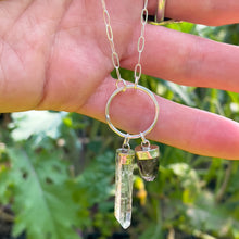 Load image into Gallery viewer, Crystal Quartz Necklace Style No.3
